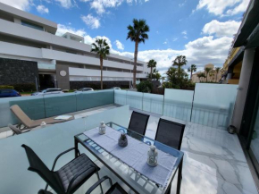 Modern Holiday Apartment -